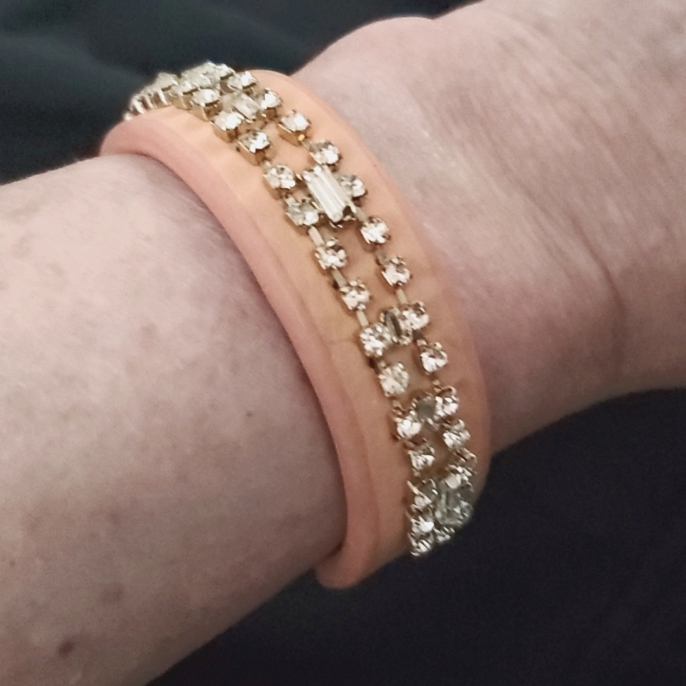 Leather & Rhinestone Bracelt